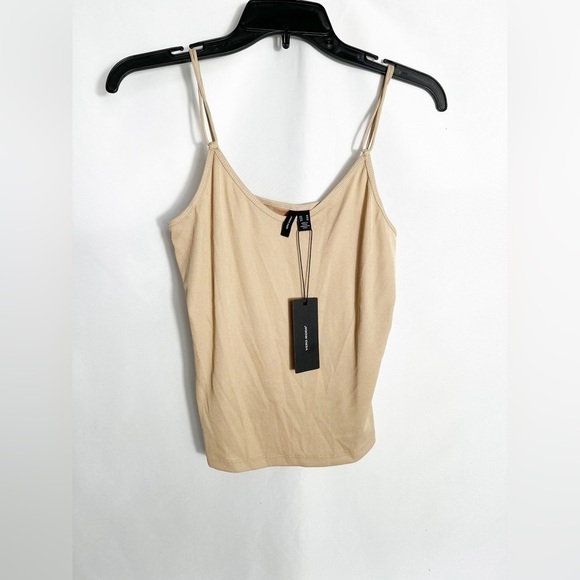 NWT Vero Moda Ribbed Cami, Size Medium - Beige - Picture 2 of 4